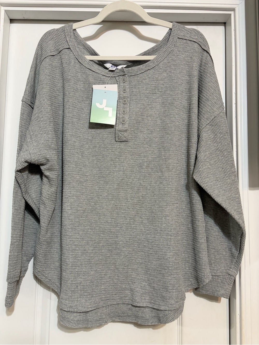 NWT. JoyLab Grey Waffle Knit Henley Sweatshirt